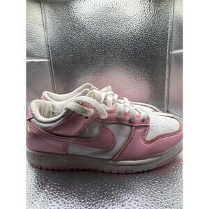 Nike Dunk Low Medium Soft Pink Preschool Shoes 2Y‎